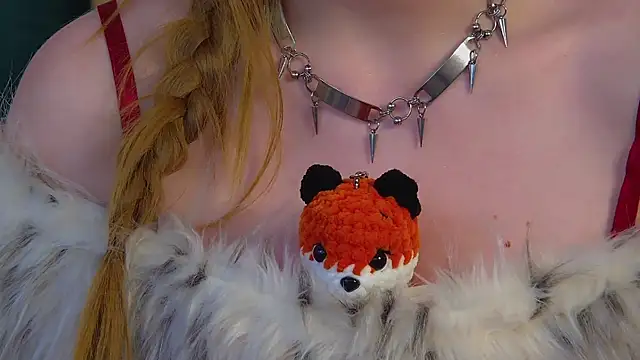 AgataFoxley online show from December 13, 2025, 8:04 pm