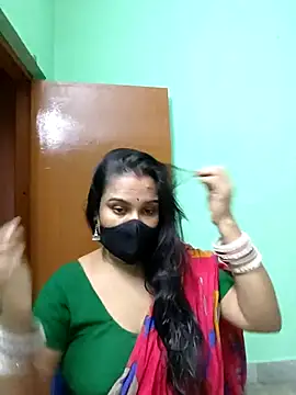 Snapshot of naughty_nataasa chatting on October 15, 2025, 11:18 am naughty nataasa online show from October 15, 2025, 11:18 am