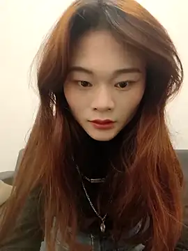 Snapshot of Xxq-20 chatting on October 27, 2025, 10:05 am Xxq-20 online show from October 27, 2025, 10:05 am