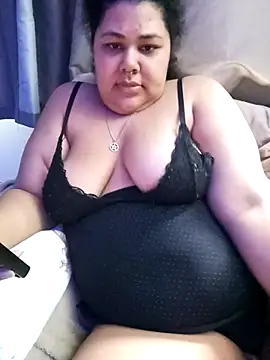 Snapshot of xlatinastar chatting on September 28, 2025, 7:54 pm xlatinastar online show from September 28, 2025, 7:54 pm