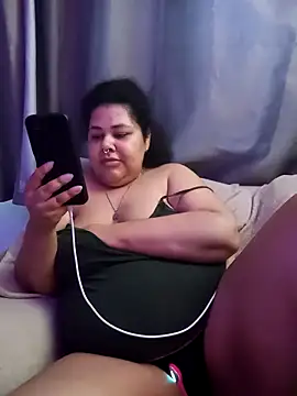 Snapshot of xlatinastar chatting on September 20, 2025, 6:02 pm xlatinastar online show from September 20, 2025, 6:02 pm