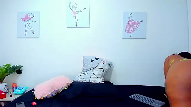 Hill Brownie online show from September 26, 2025, 11:17 am