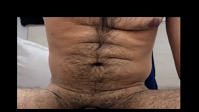 Snapshot of yourhunk69 chatting on February 9, 2026, 6:50 pm yourhunk69 online show from February 9, 2026, 6:50 pm