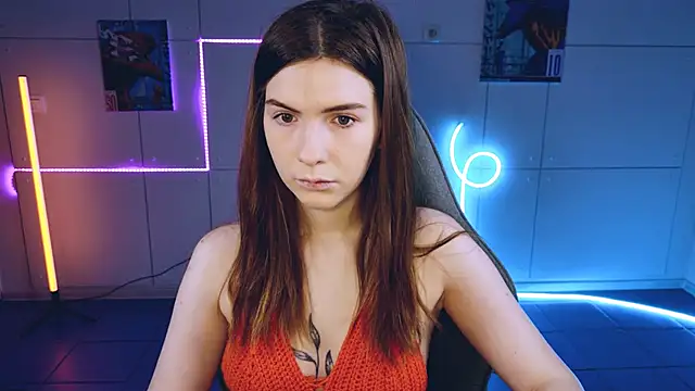 AliceCUNTach online show from September 24, 2025, 5:03 am