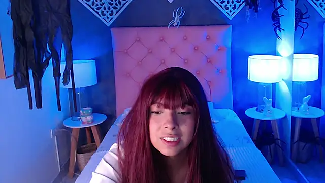 Snapshot of Maia_Reficco chatting on October 16, 2025, 12:24 pm Maia Reficco online show from October 16, 2025, 12:24 pm