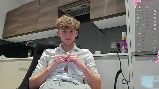 DominantAlex18 online show from February 14, 2026, 2:50 pm