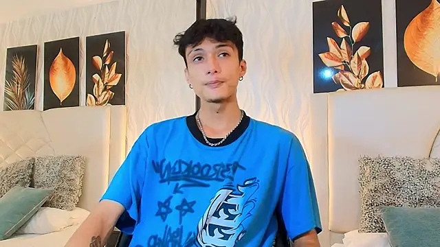 Lean Portman online show from October 7, 2025, 8:32 pm