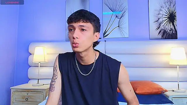 Lean Portman online show from March 18, 2026, 3:03 pm