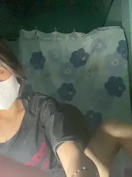 Fin-xinh18 online show from October 10, 2025, 3:13 pm