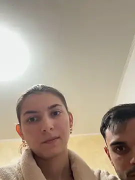 Snapshot of Brown_Velvet2 chatting on October 12, 2025, 9:49 pm Brown Velvet2 online show from October 12, 2025, 9:49 pm