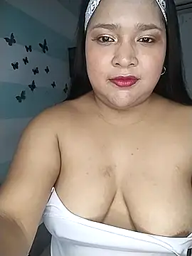 Angelly ricura online show from October 1, 2025, 3:38 pm