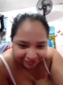 Snapshot of Angelly_ricura chatting on June 21, 2026, 6:46 pm Angelly ricura online show from June 21, 2026, 6:46 pm