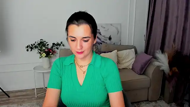 Snapshot of mintydaze chatting on September 30, 2025, 7:31 pm mintydaze online show from September 30, 2025, 7:31 pm