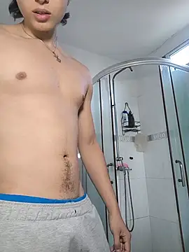 Snapshot of TeddyBear_07 chatting on October 7, 2025, 12:39 pm TeddyBear 07 online show from October 7, 2025, 12:39 pm