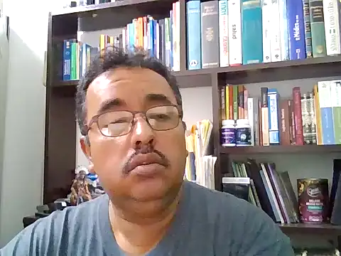 Snapshot of HomHot47 chatting on October 8, 2025, 2:24 am HomHot47 online show from October 8, 2025, 2:24 am