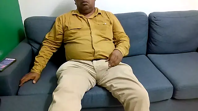 Snapshot of HomHot47 chatting on October 24, 2025, 2:32 am HomHot47 online show from October 24, 2025, 2:32 am