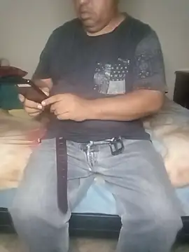 Snapshot of HomHot47 chatting on October 26, 2025, 5:52 am HomHot47 online show from October 26, 2025, 5:52 am