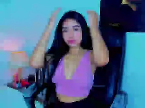 Naomi fox2 online show from September 13, 2025, 2:33 am