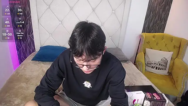 Snapshot of SamuFOXXX chatting on October 14, 2025, 8:09 pm SamuFOXXX online show from October 14, 2025, 8:09 pm