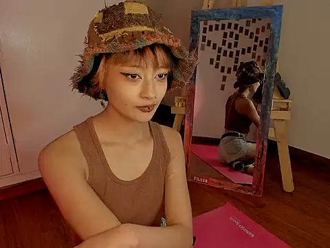 Kleo X online show from October 2, 2025, 2:26 am