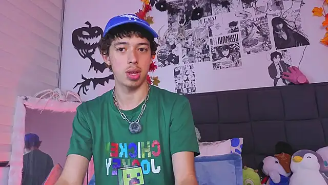 Snapshot of Otter_Star chatting on October 20, 2025, 2:46 am Otter Star online show from October 20, 2025, 2:46 am