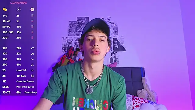 Snapshot of Otter_Star chatting on October 4, 2025, 3:41 am Otter Star online show from October 4, 2025, 3:41 am