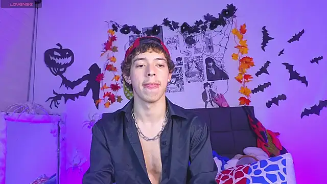 Snapshot of Otter_Star chatting on October 13, 2025, 4:03 am Otter Star online show from October 13, 2025, 4:03 am