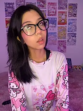 Snapshot of Valen-Foxx chatting on October 23, 2025, 5:39 am Valen-Foxx online show from October 23, 2025, 5:39 am