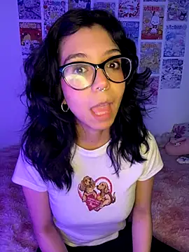 Snapshot of Valen-Foxx chatting on October 29, 2025, 7:40 am Valen-Foxx online show from October 29, 2025, 7:40 am