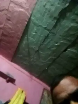 Snapshot of Shreyaaa_1 chatting on September 10, 2025, 3:33 pm Shreyaaa 1 online show from September 10, 2025, 3:33 pm