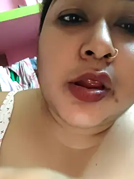 hotbhabhi011 online show from October 13, 2025, 3:35 pm