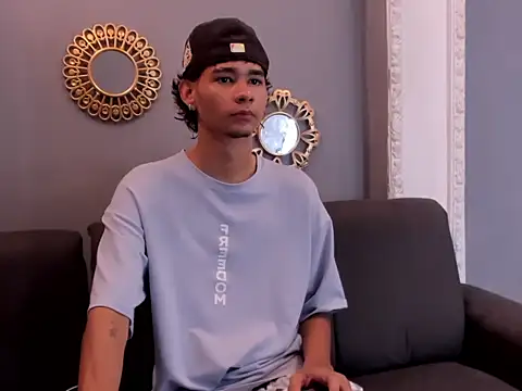 Snapshot of kenix_777 chatting on October 30, 2025, 7:22 pm kenix 777 online show from October 30, 2025, 7:22 pm