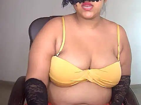 Snapshot of mrymlove chatting on September 29, 2025, 7:37 am mrymlove online show from September 29, 2025, 7:37 am