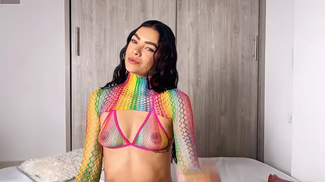 Snapshot of emilytolson_ chatting on October 1, 2025, 8:02 pm emilytolson online show from October 1, 2025, 8:02 pm