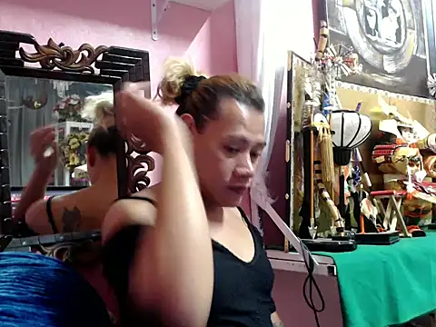 Snapshot of Gddss_Cummer chatting on September 28, 2025, 12:23 pm Gddss Cummer online show from September 28, 2025, 12:23 pm