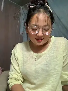 July-y online show from September 24, 2025, 4:02 pm