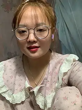 July-y online show from September 29, 2025, 3:50 pm