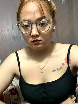 July-y online show from October 9, 2025, 8:59 am