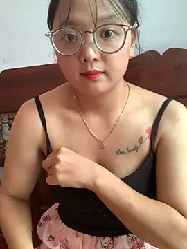 July-y online show from September 12, 2025, 2:34 am