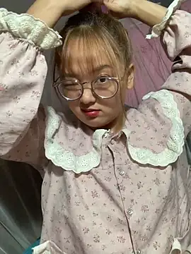 July-y online show from October 25, 2025, 3:49 am