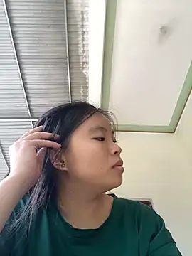 Snapshot of viluna chatting on September 21, 2025, 1:44 am viluna online show from September 21, 2025, 1:44 am