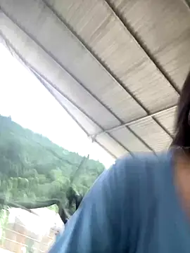 Snapshot of viluna chatting on October 4, 2025, 4:14 am viluna online show from October 4, 2025, 4:14 am