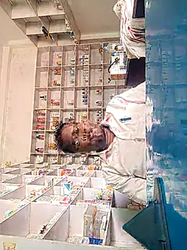 blackdick44 online show from November 4, 2025, 8:07 am