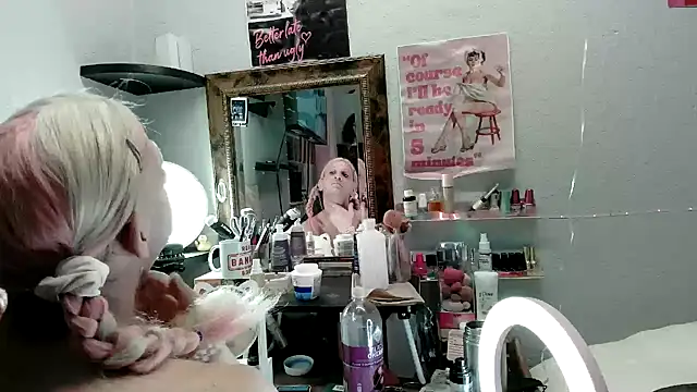 mistismoker online show from April 2, 2026, 3:13 am