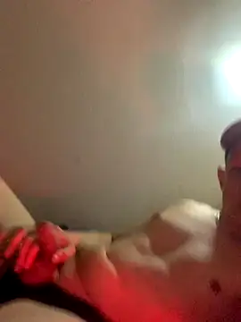 P44698 online show from December 4, 2025, 11:37 pm