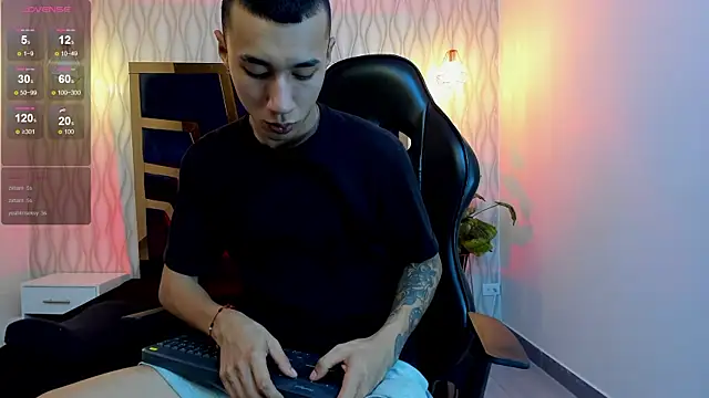 Justin Lakee online show from October 18, 2025, 11:18 pm