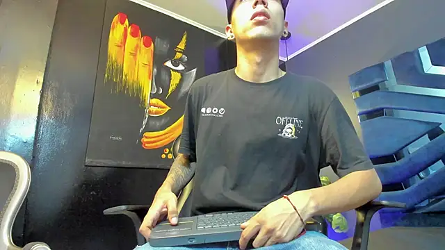 Justin Lakee online show from October 4, 2025, 11:06 pm