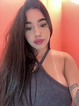 SofiaWildee online show from February 6, 2026, 12:39 am