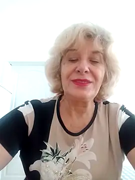 Snapshot of 52MiaLove02 chatting on September 18, 2025, 5:10 am 52MiaLove02 online show from September 18, 2025, 5:10 am