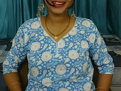 Snapshot of priya-kumari22 chatting on October 10, 2025, 4:13 am priya-kumari22 online show from October 10, 2025, 4:13 am